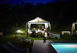Neil photo: Dinner under the stars at the Relais 